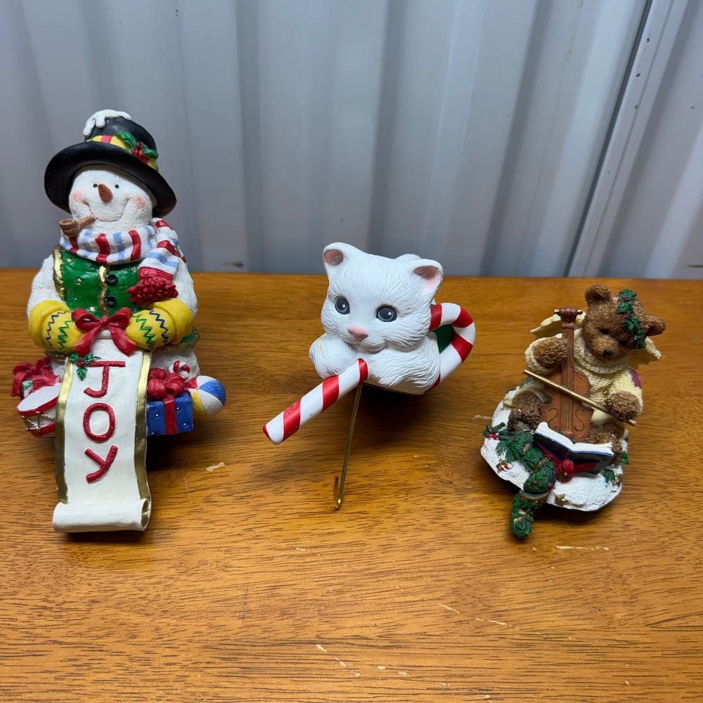 Christmas stockings holders Figurine Lot Snowman Joy Cat Candy Cane Hook bear